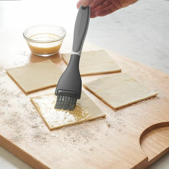 Food Network™ Reversible Basting Brush 5 Food Network™ Reversible Basting Brush - Image 3