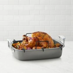 Alternative view of Food Network™ 17-in. Nonstick Roaster With Rack